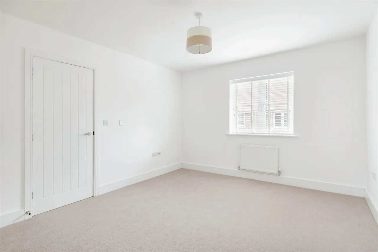 Buckenham Road, Attleborough, NR17, photo 15