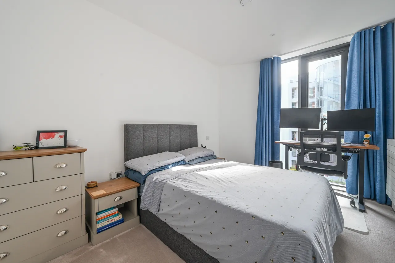 London, E16, photo 4