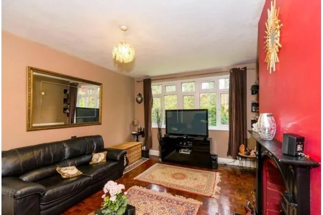 Watford Way, London, NW4, photo 8