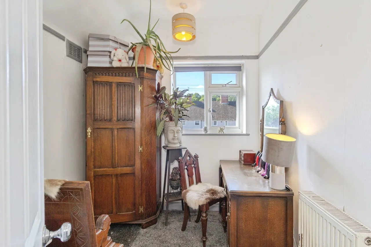 Overpark Avenue, Leicester, photo 11