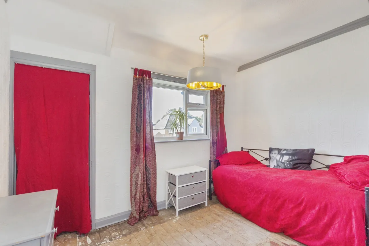 Overpark Avenue, Leicester, photo 10