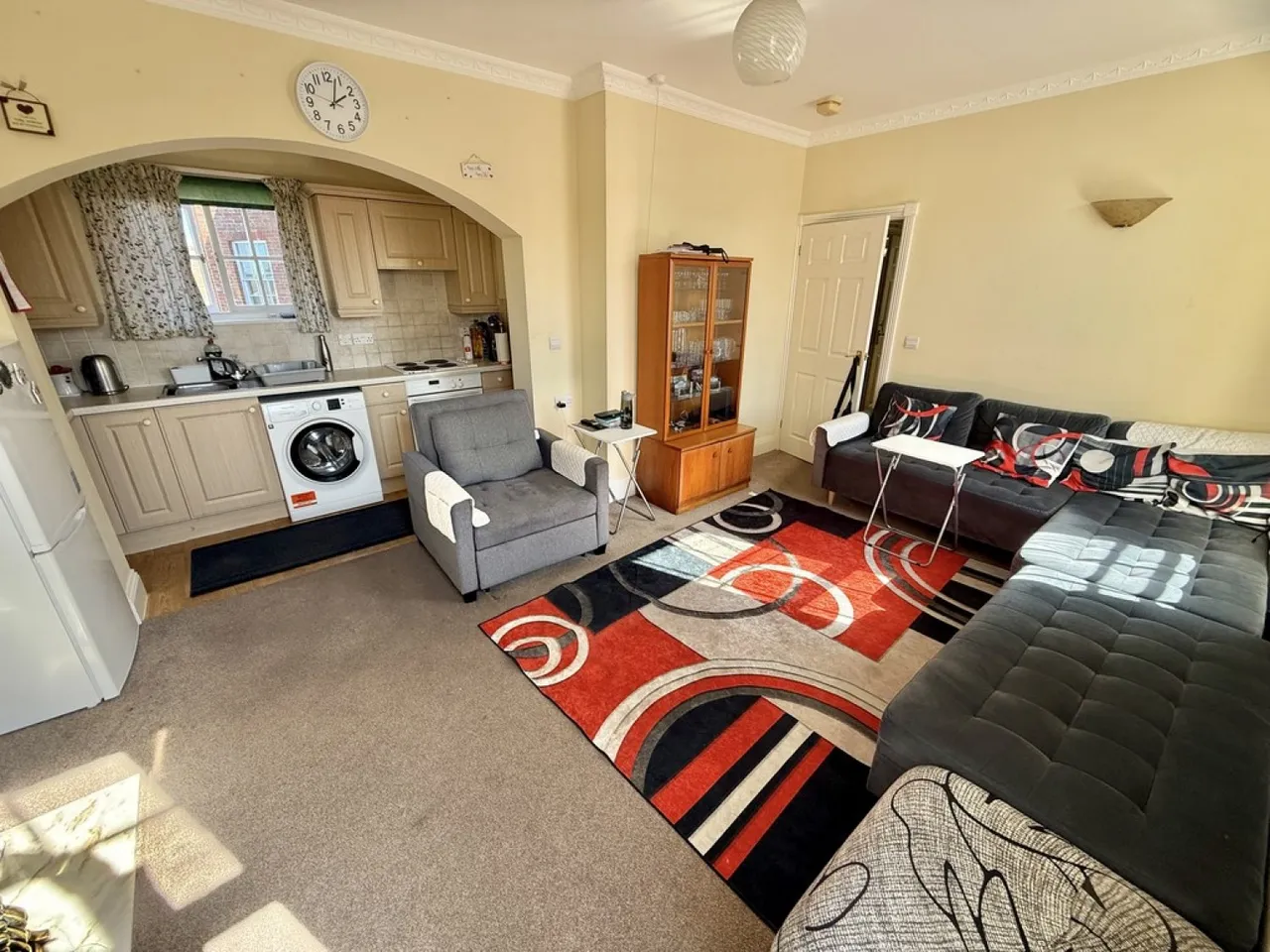 William House Court, Westbury, photo 2