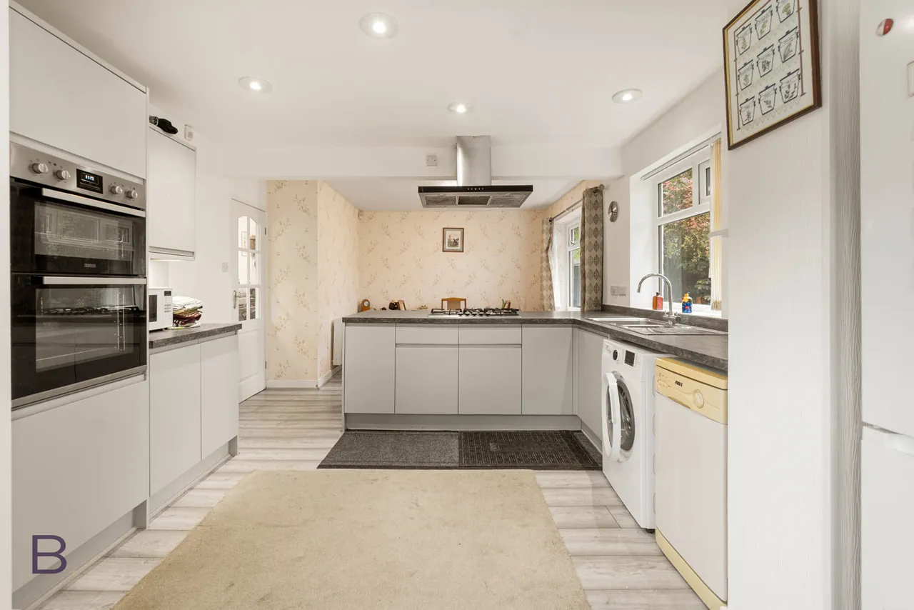 Oakleigh Avenue, Clayton, BD14, photo 5