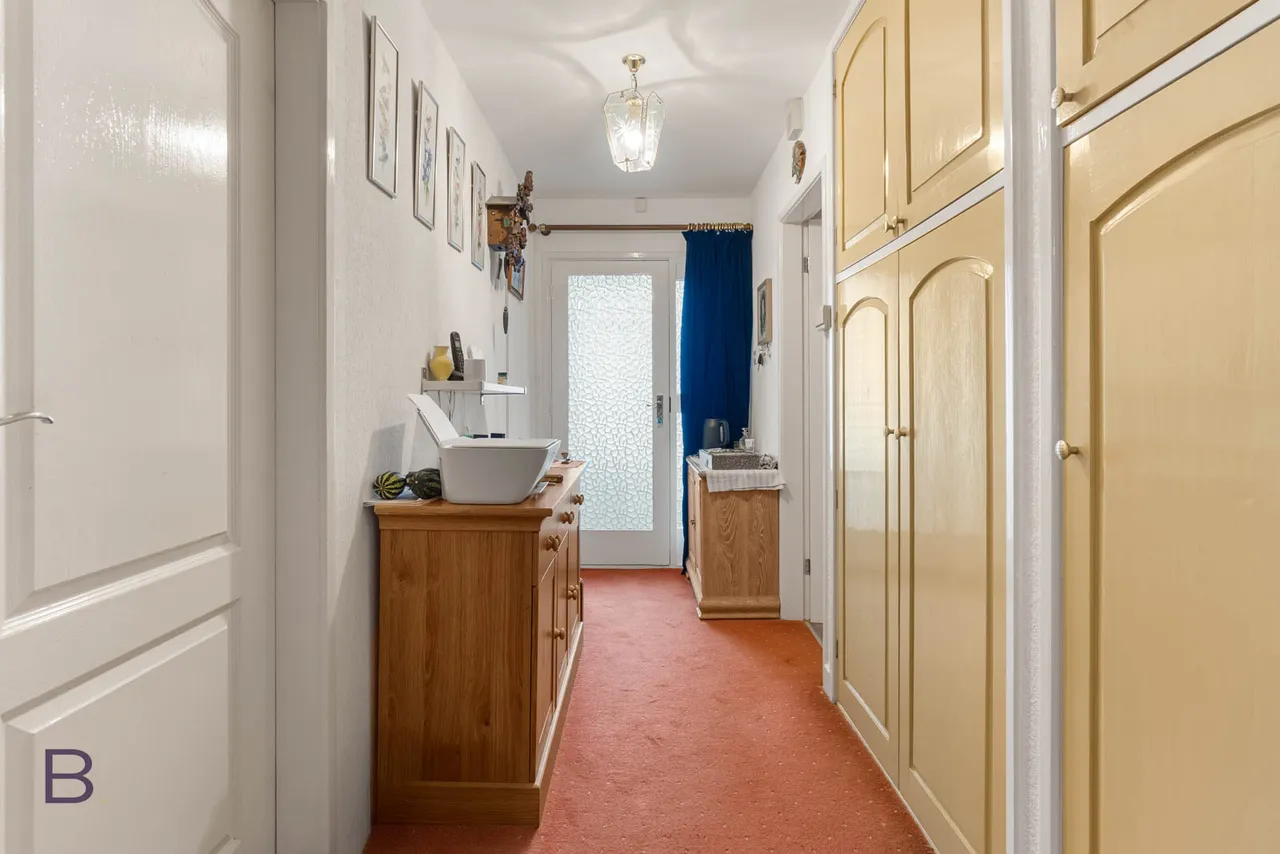 Oakleigh Avenue, Clayton, BD14, photo 8