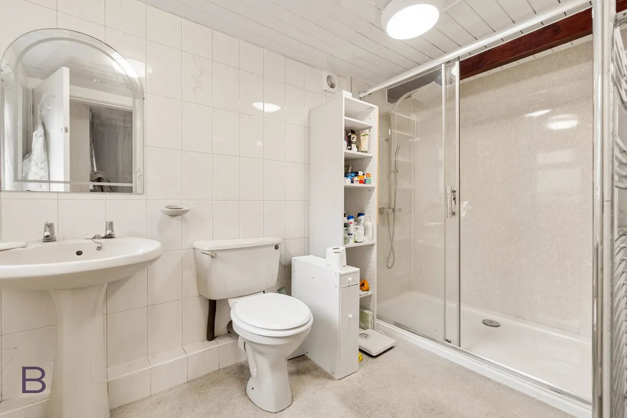 Oakleigh Avenue, Clayton, BD14, photo 15