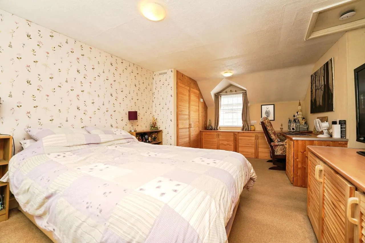 Chapel Street, Cam, GL11, photo 9