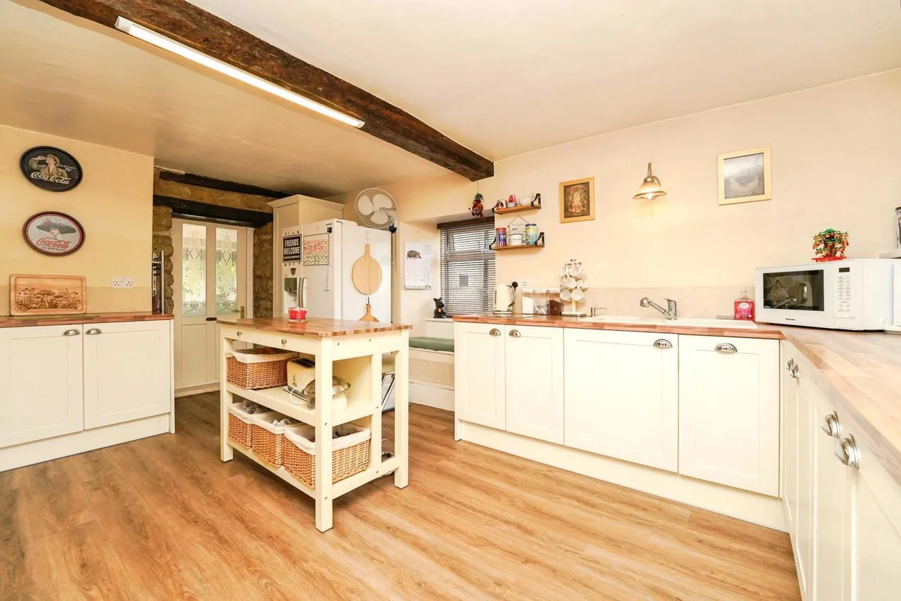 Chapel Street, Cam, GL11, photo 25