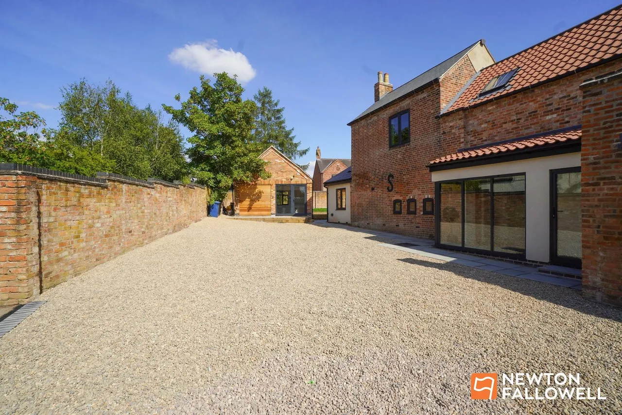 The Nook, East Leake, LE12, photo 39
