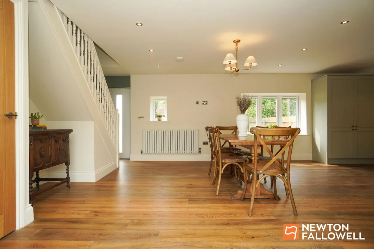 The Nook, East Leake, LE12, photo 9