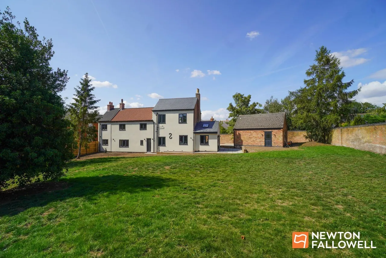 The Nook, East Leake, LE12, photo 4