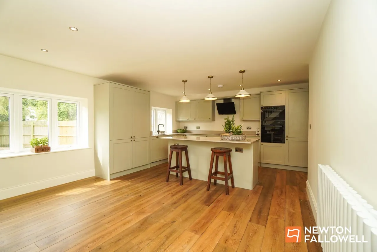 The Nook, East Leake, LE12, photo 10