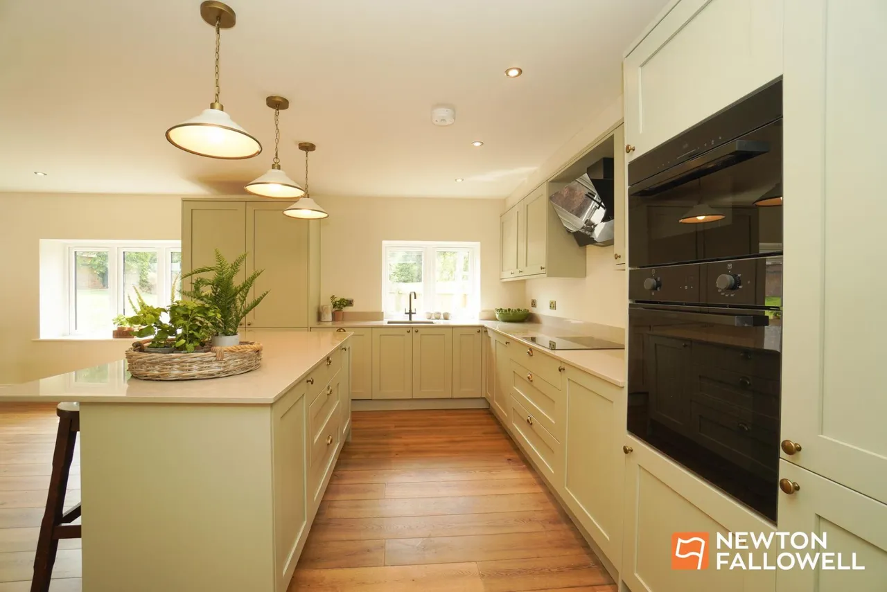 The Nook, East Leake, LE12, photo 6
