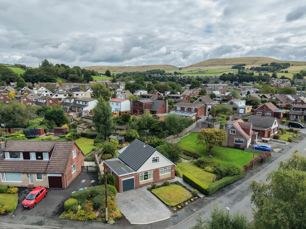 The Hedgerows Whitworth, Rochdale OL12 8AW, photo 28