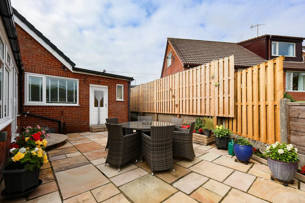 The Hedgerows Whitworth, Rochdale OL12 8AW, photo 17
