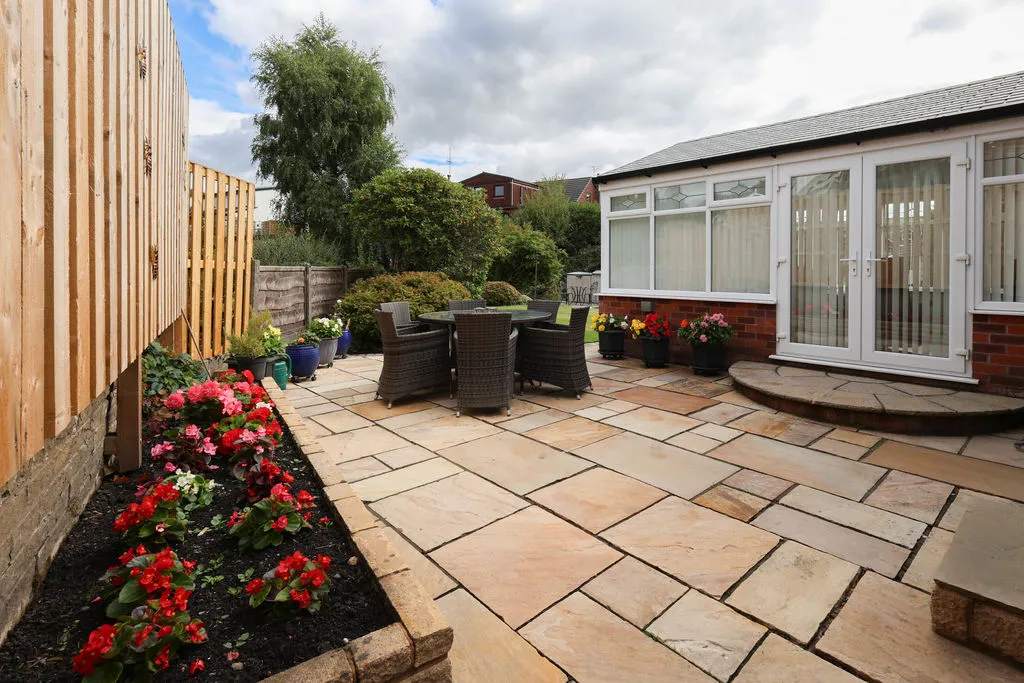 The Hedgerows Whitworth, Rochdale OL12 8AW, photo 18