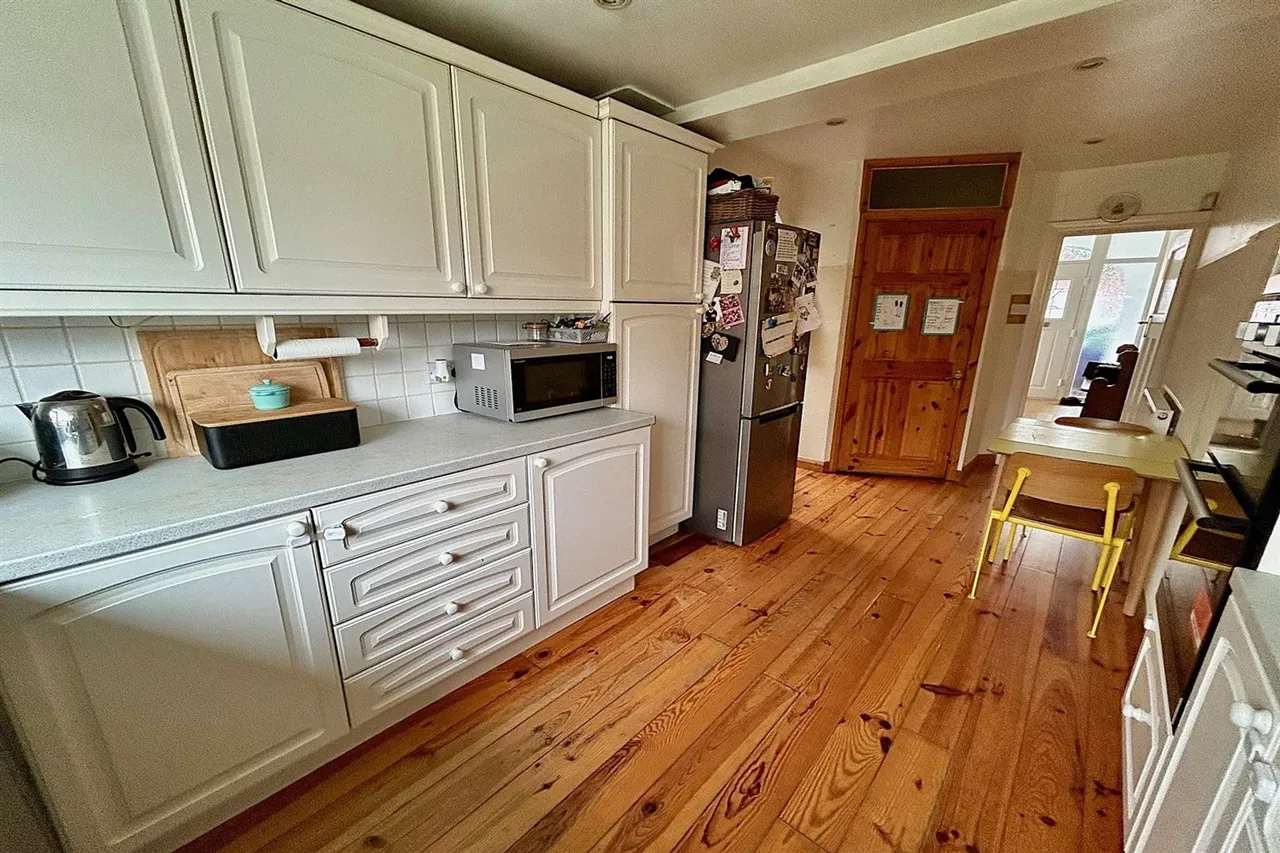 Mellington Avenue, Manchester, photo 11