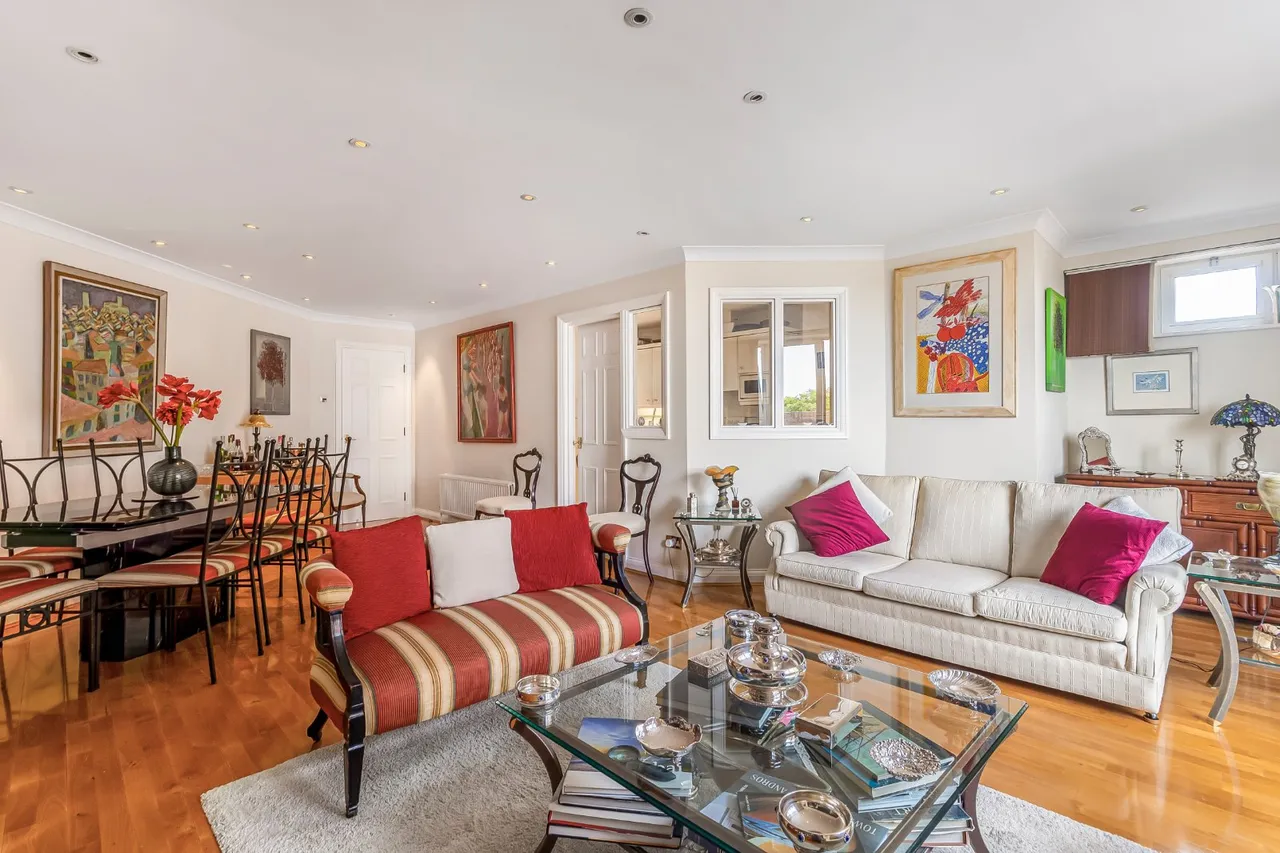Blazer Court, St Johns Wood, NW8, photo 5