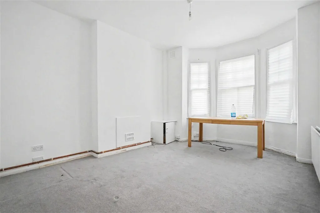 Morat Street, Stockwell, SW9, photo 3