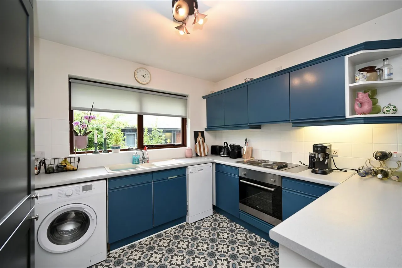 Ashleigh Manor, Belfast, BT9, photo 6