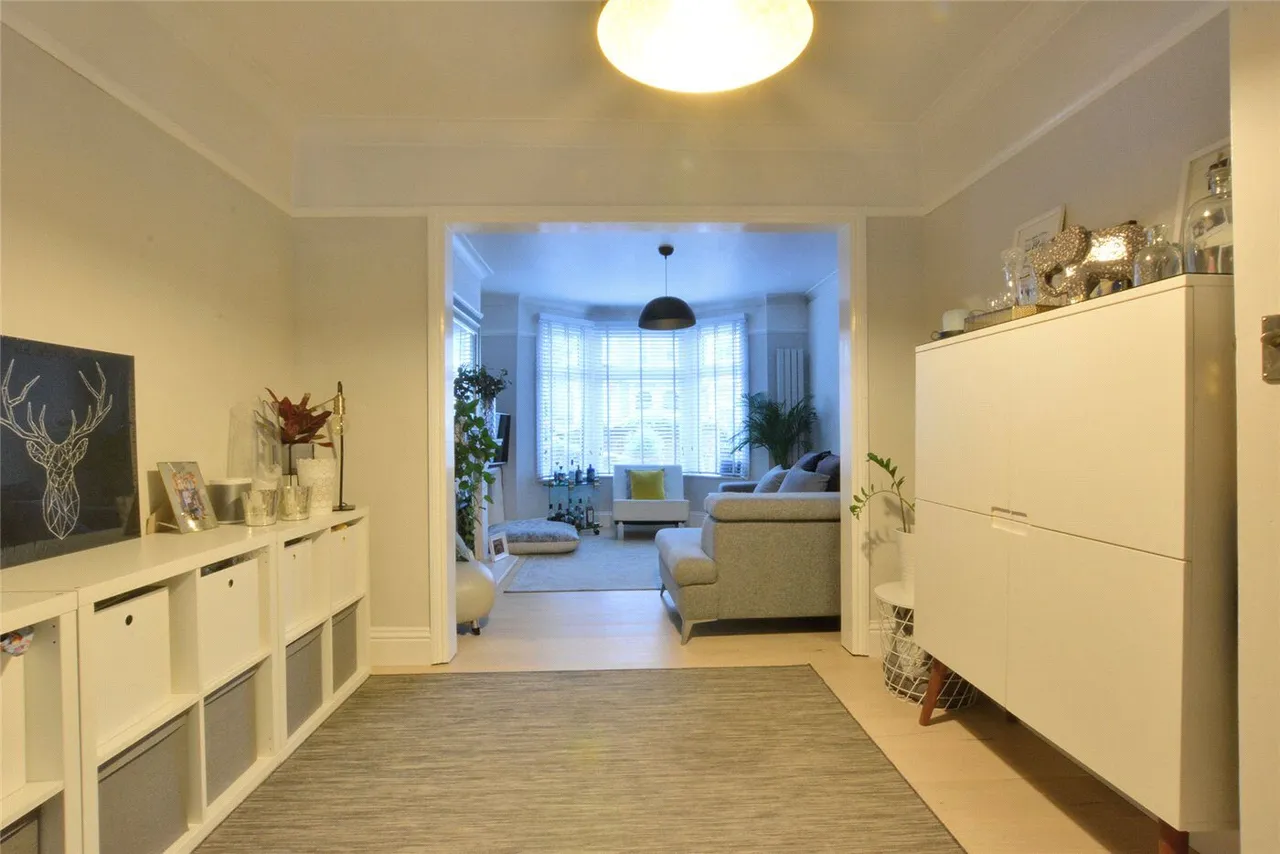 Plum Lane, London, SE18, photo 4