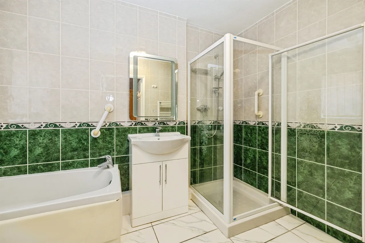 Beech Road, Branston, Lincoln, photo 12