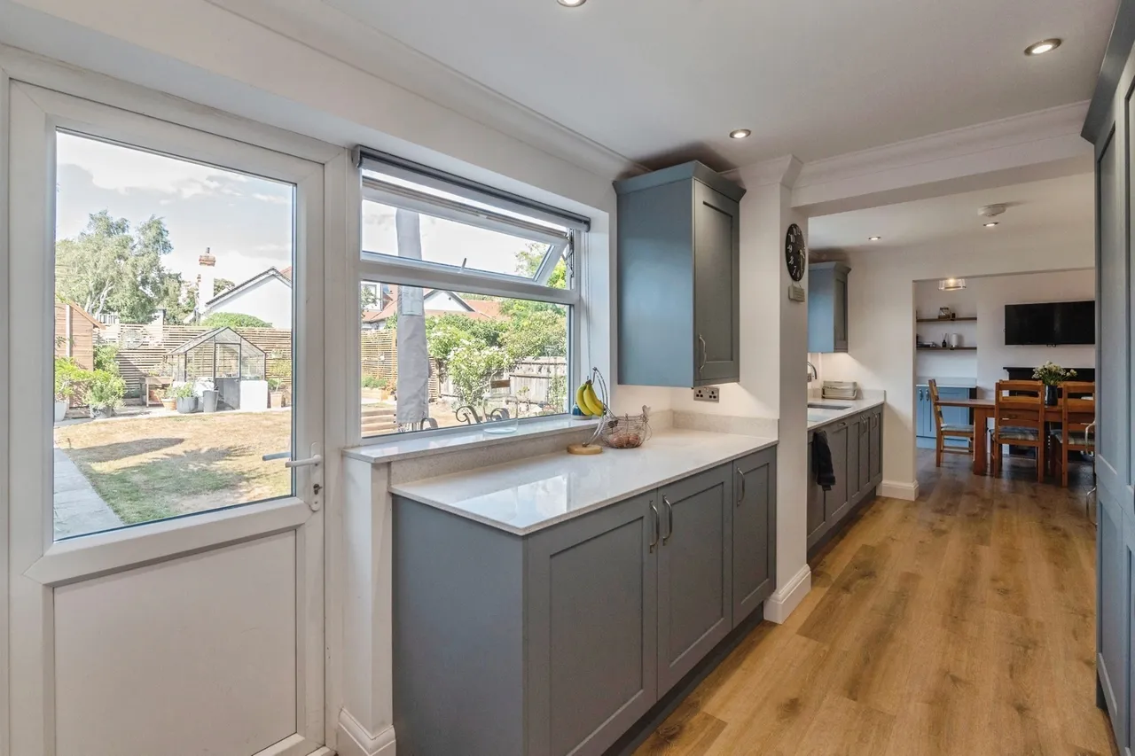 Elm Grove, Thorpe Bay, Essex, SS1, photo 5
