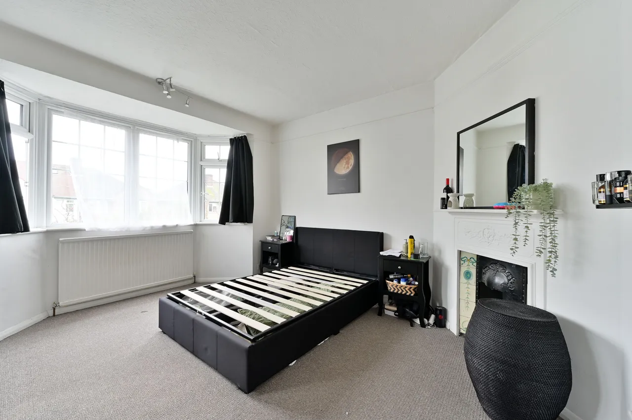 London, SW19, photo 9