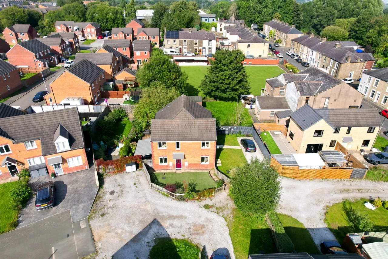 Tomlinson Place, Rishton, BB1, photo 24