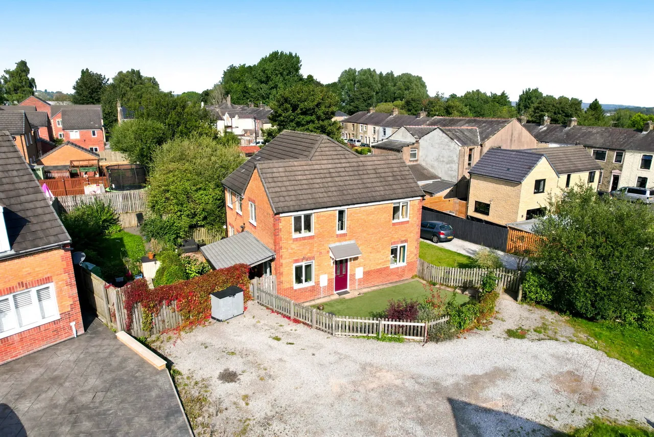 Tomlinson Place, Rishton, BB1, photo 23