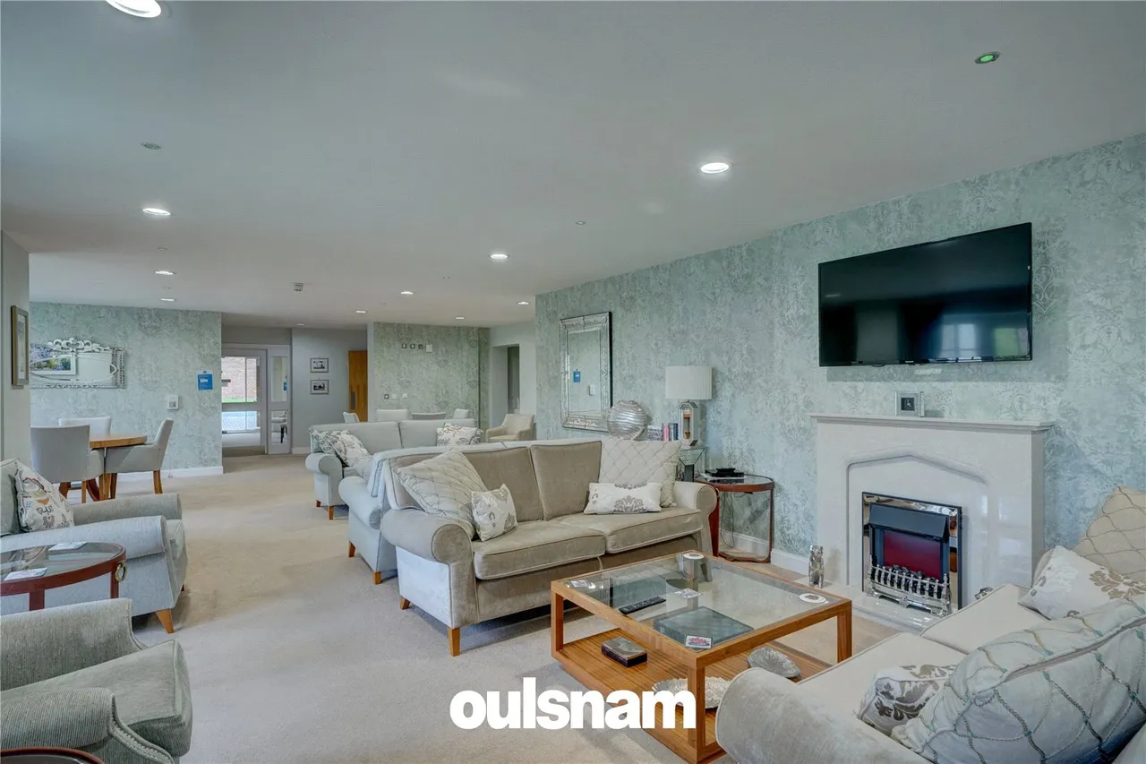 Oak Tree Lane, Bournville, Birmingham, West Midlands, B30 1UB, photo 17