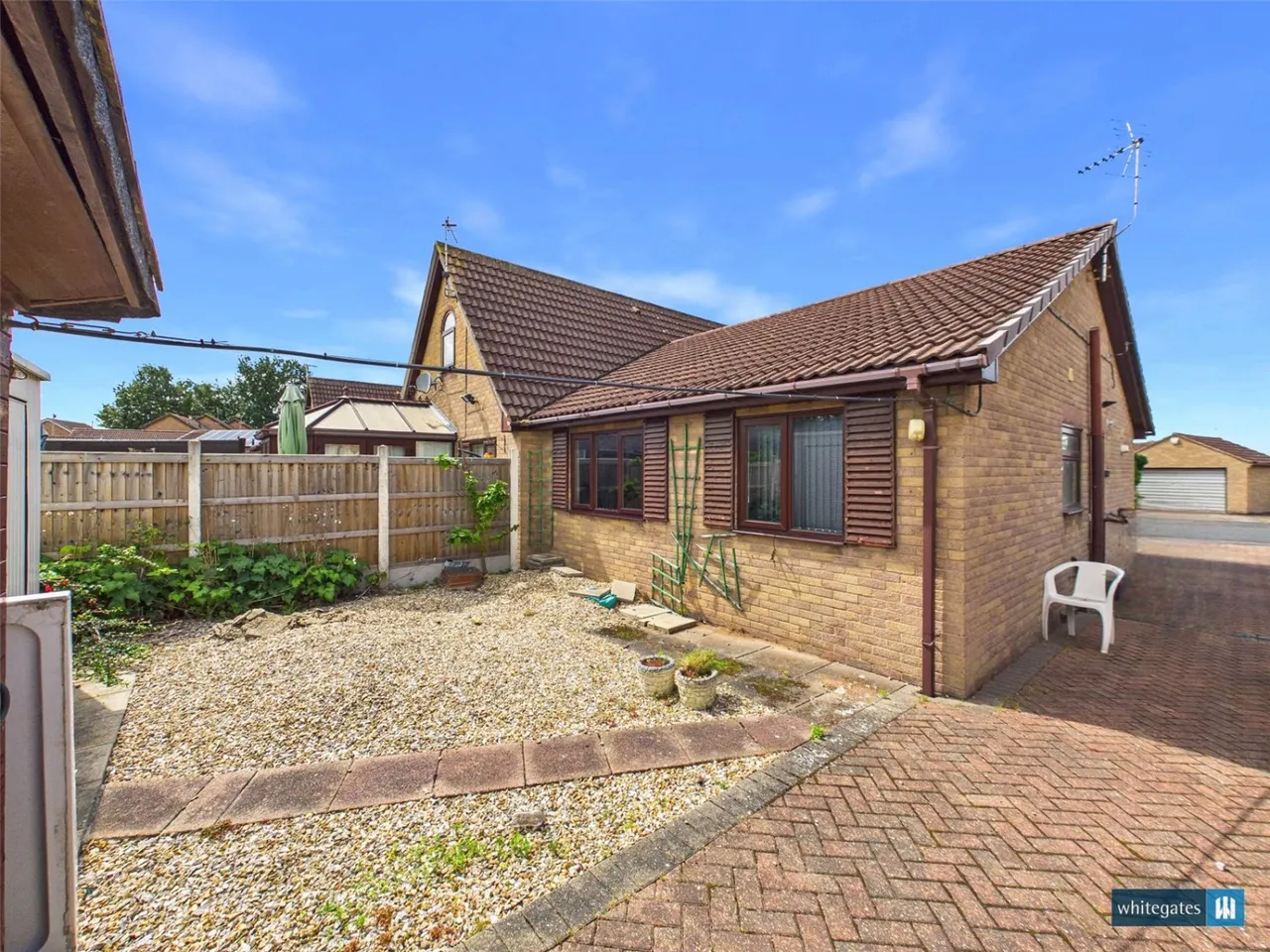Harpenden Close, Dunscroft, DN7, photo 3