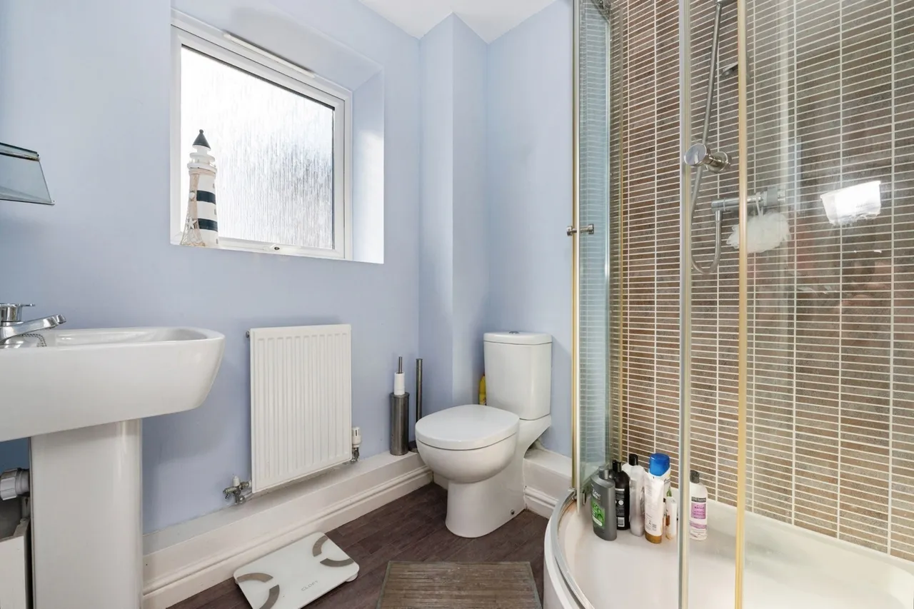 Falcon Avenue, South Ockendon, Essex, RM15, photo 6