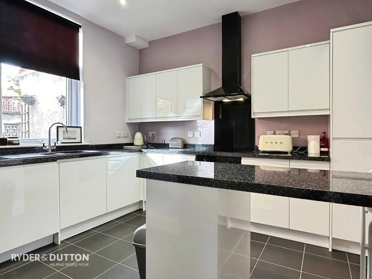 Curzon Road, Ashton-under-Lyne, OL6, photo 9