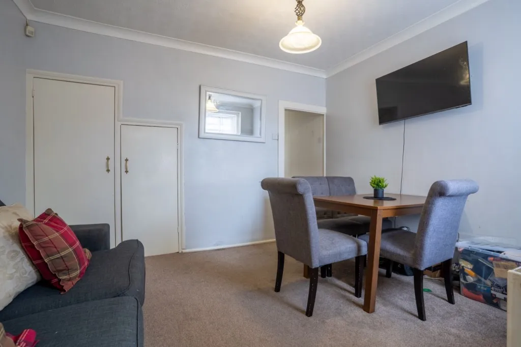 All Saints Road, Northfleet, DA11, photo 6