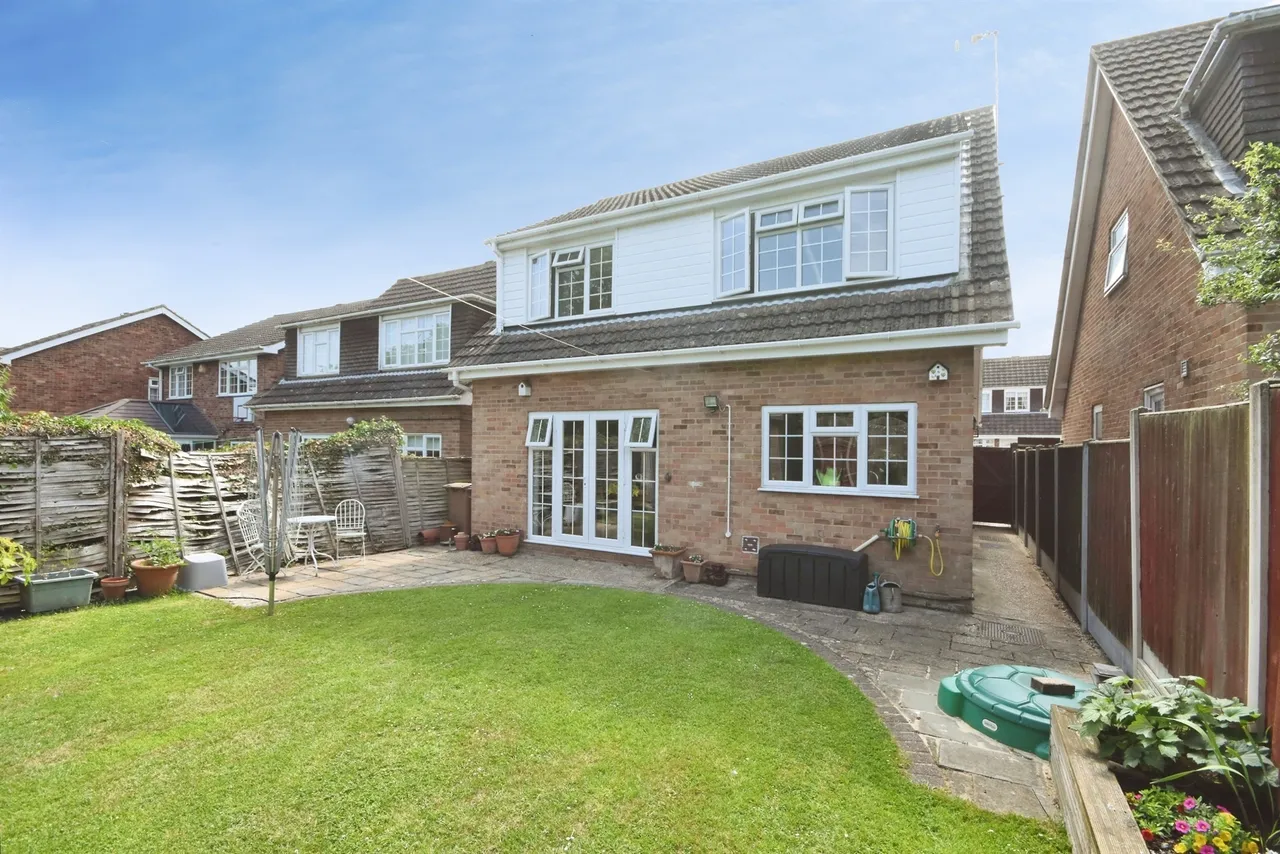 Honey Close, Great Baddow, Chelmsford, photo 12