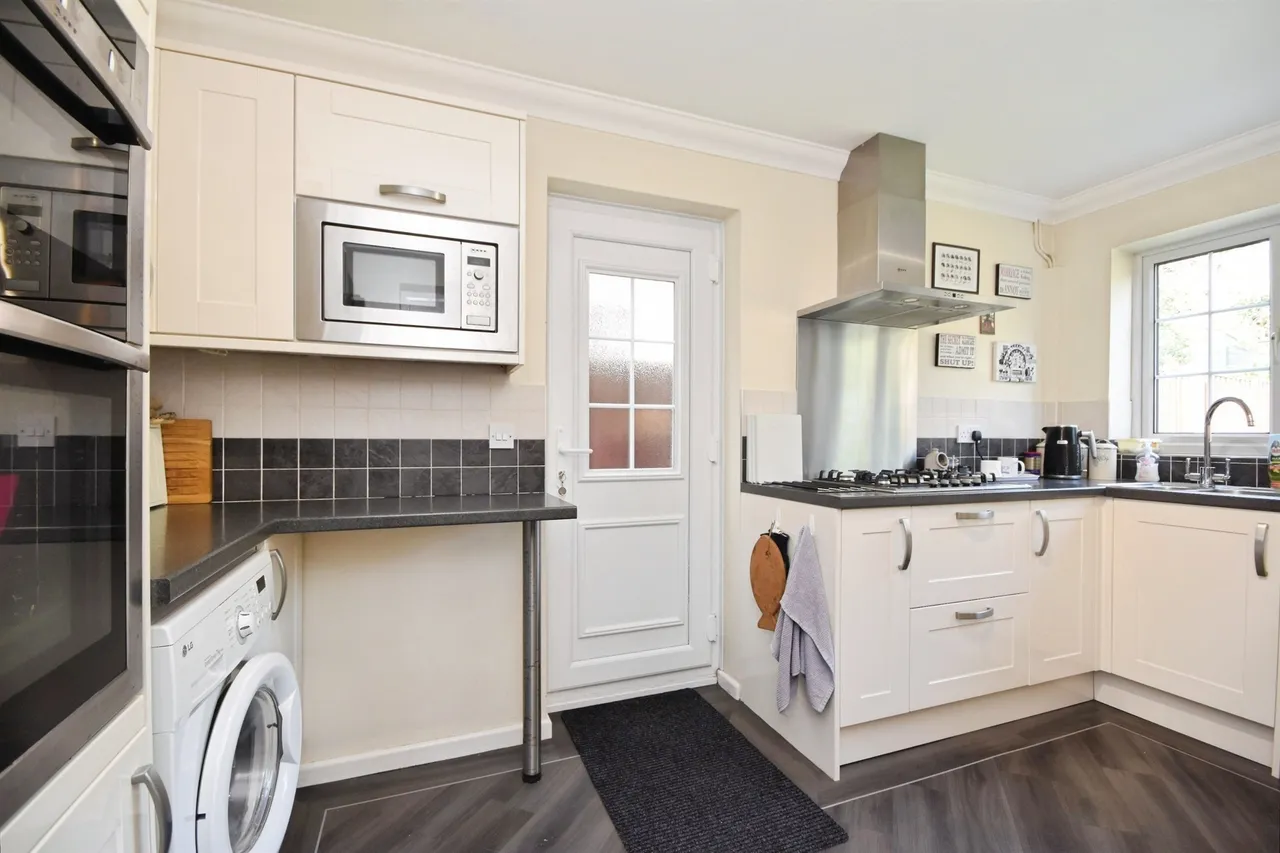 Honey Close, Great Baddow, Chelmsford, photo 10