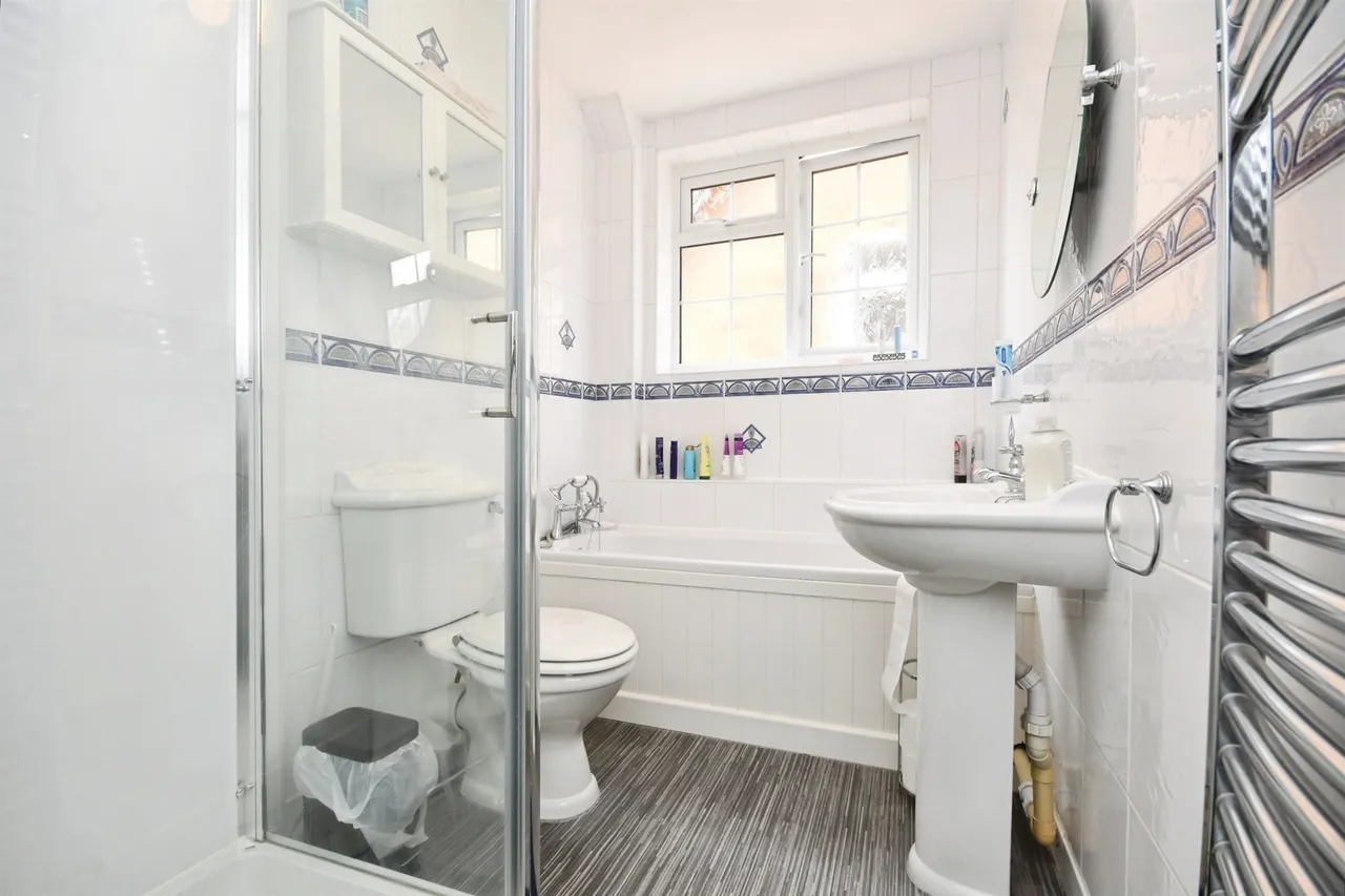 Honey Close, Great Baddow, Chelmsford, photo 9