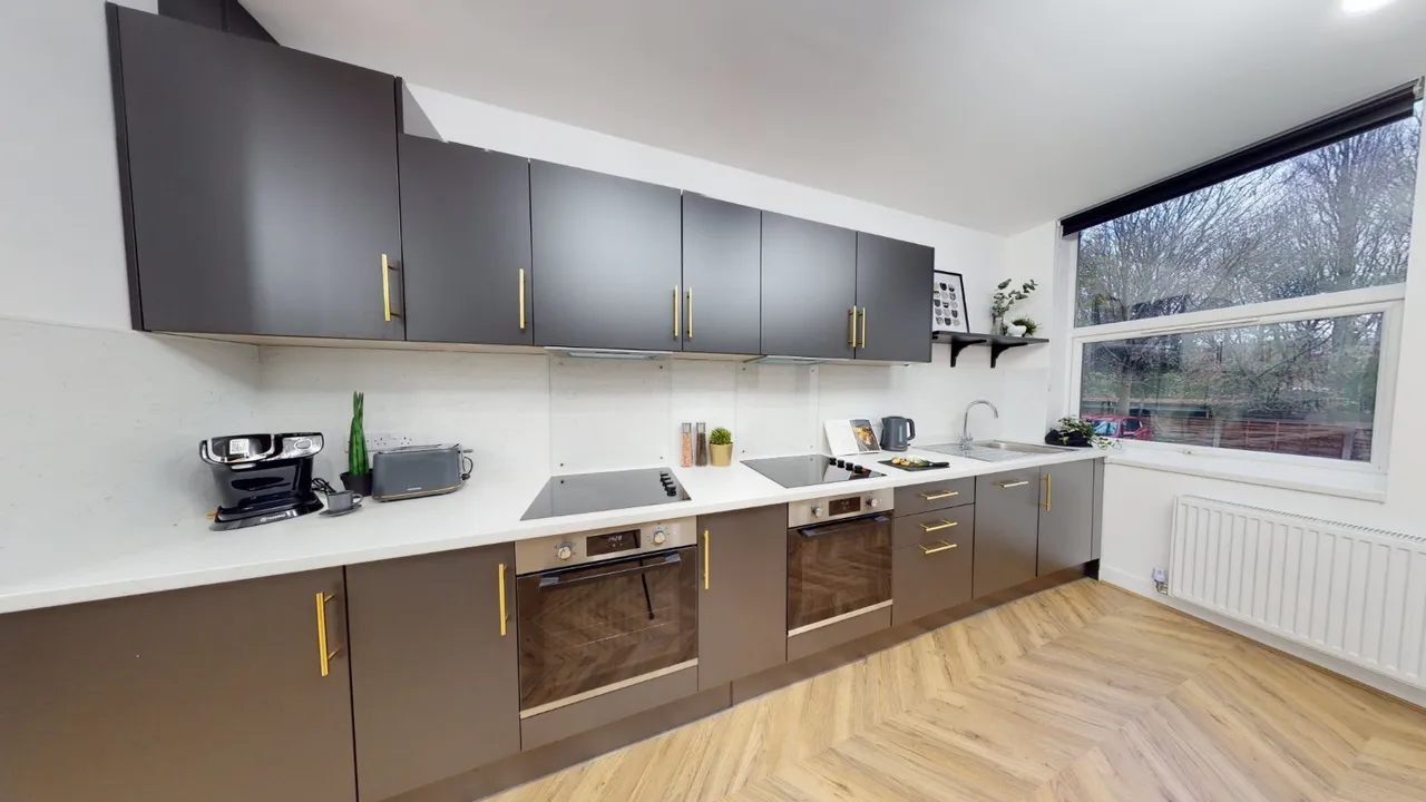 Central Road, Didsbury, M20, photo 3