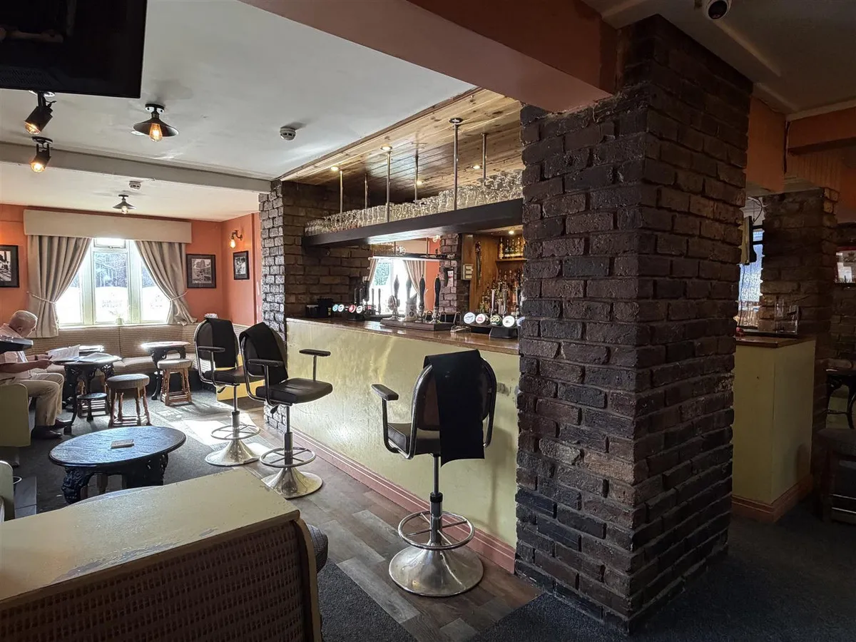 Leek Road, Stoke-on-Trent, ST1, photo 6