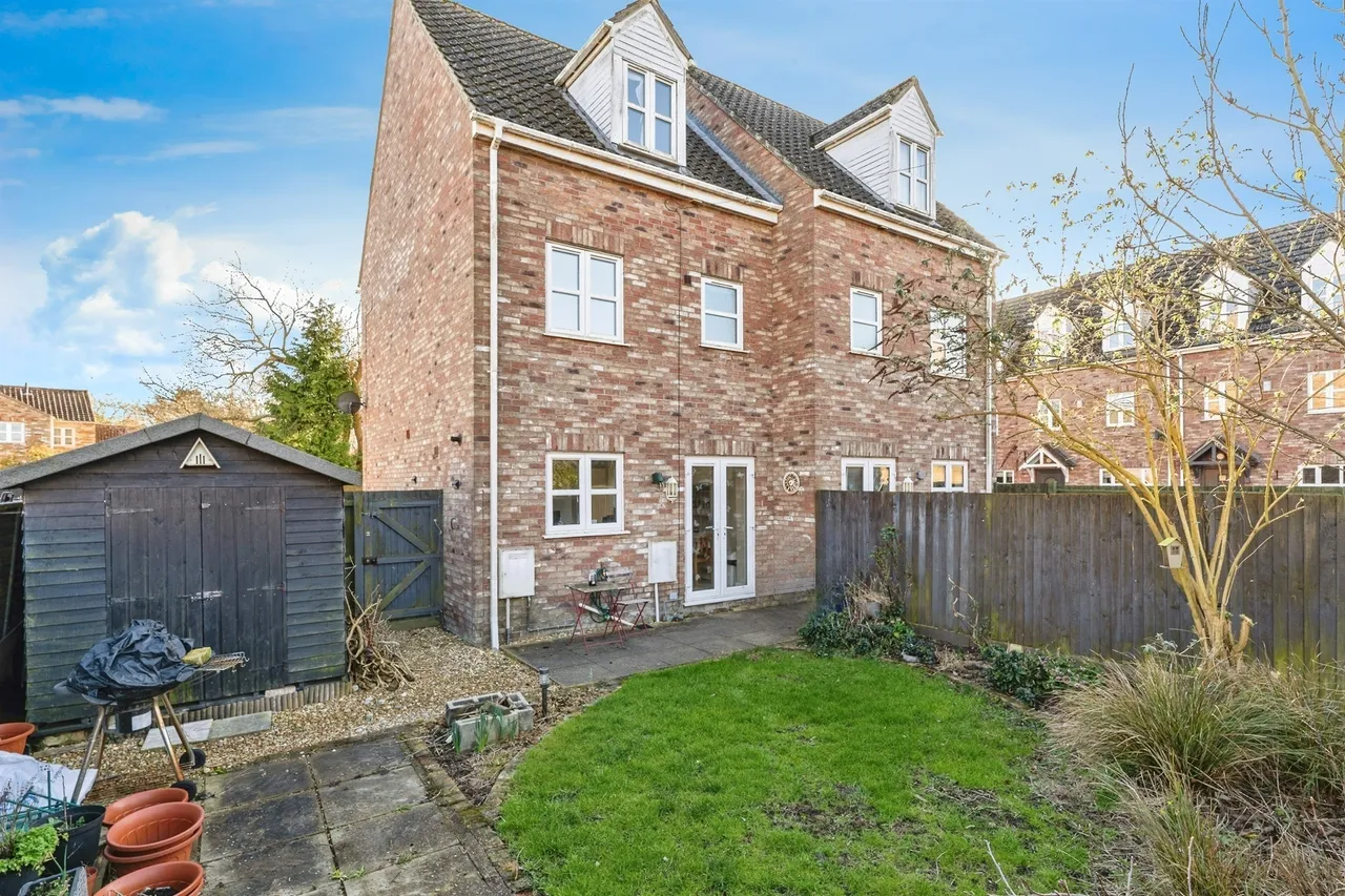 Old Bakery Close, Wimblington, PE15, photo 3
