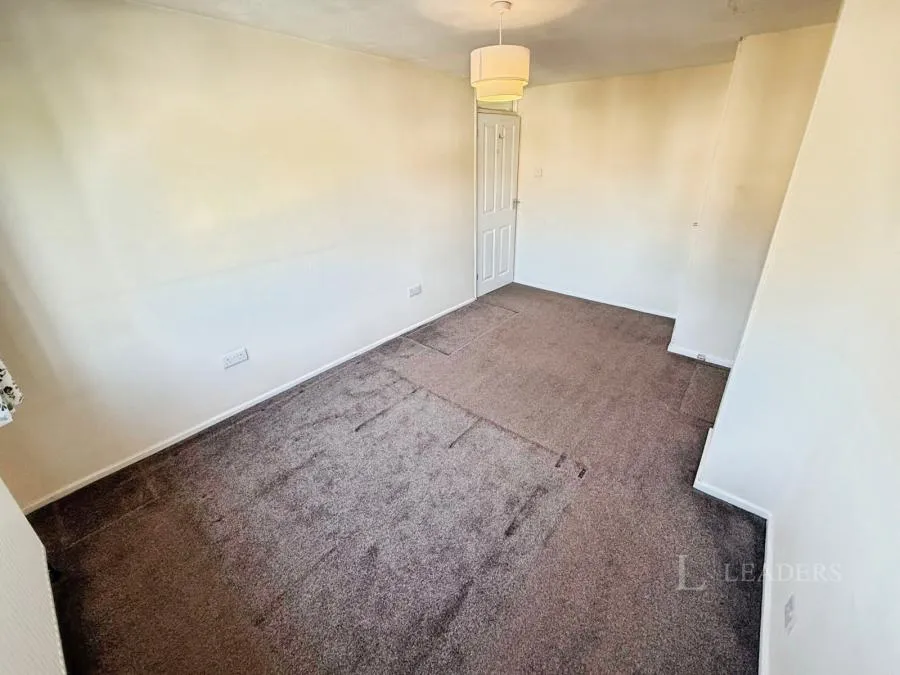 Grange Road, Royston, S71, photo 6