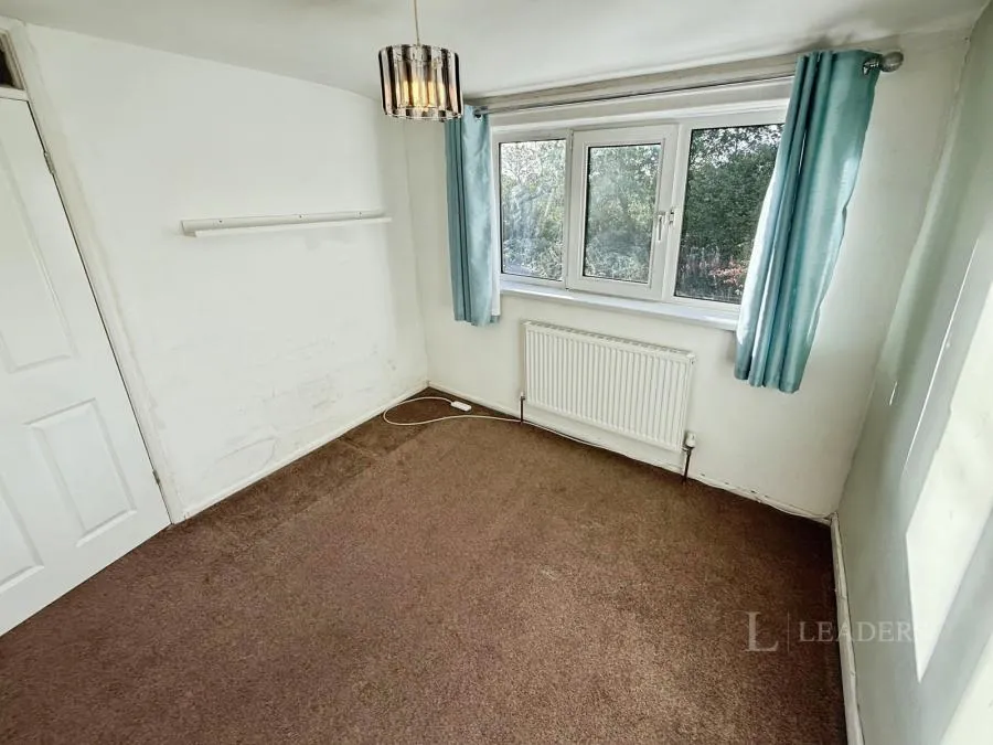 Grange Road, Royston, S71, photo 8