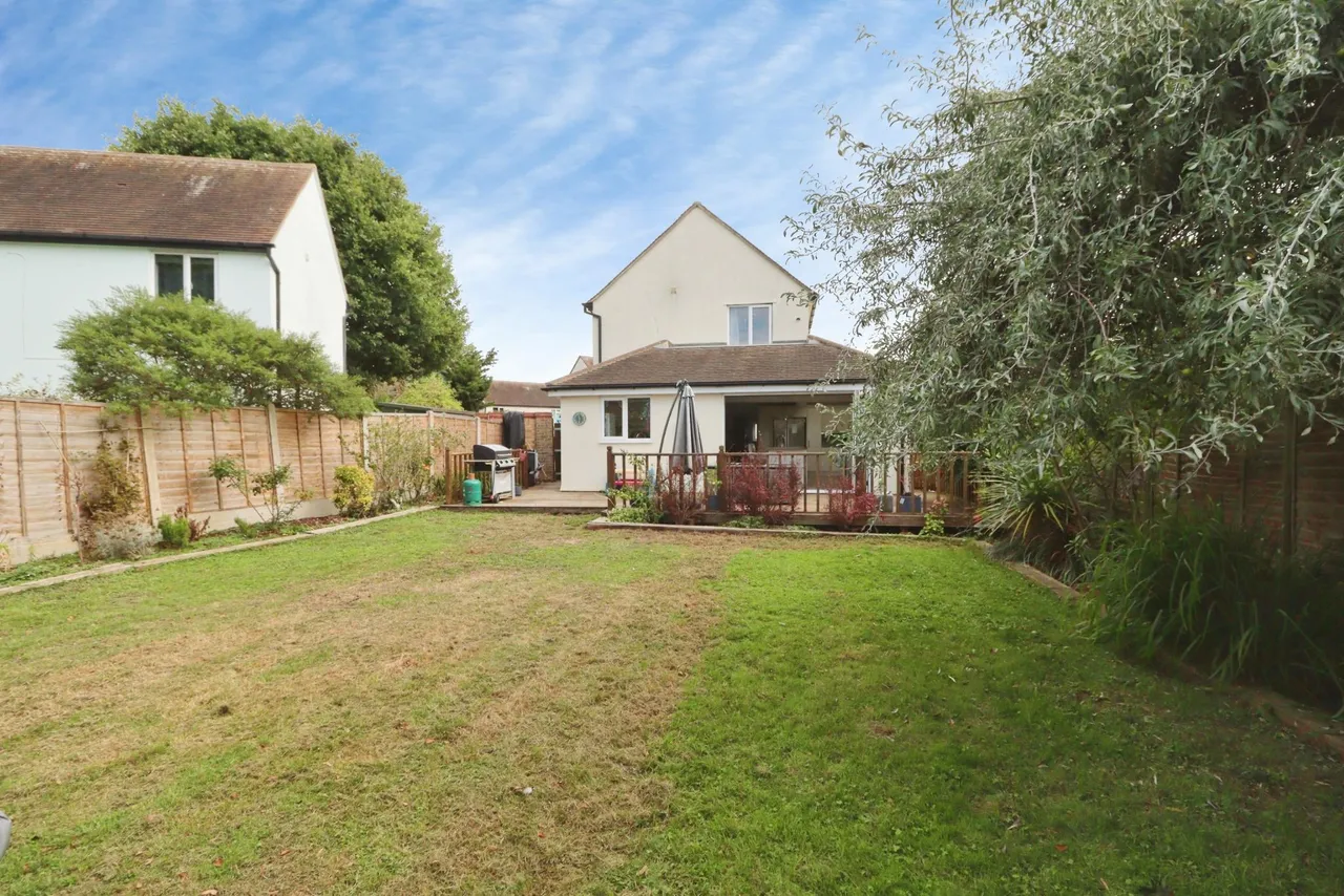 Harvest Close, Chelmsford, CM3, photo 17