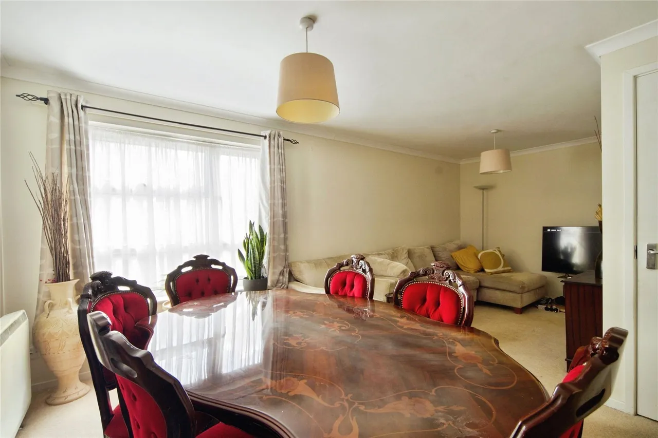 Pocklington Close, London, NW9, photo 5