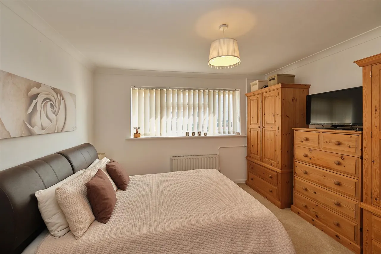 Beach Close, Seaford, photo 20