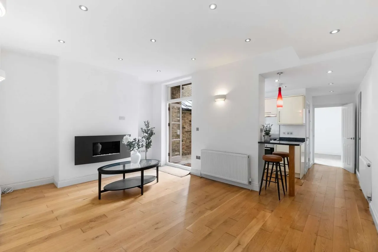 Geraldine Road, London, SW18 2NT, photo 5