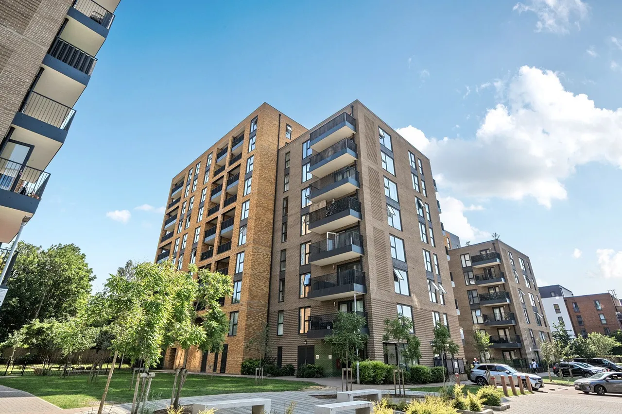 1 bed flat for sale — Bowen Drive, SE7