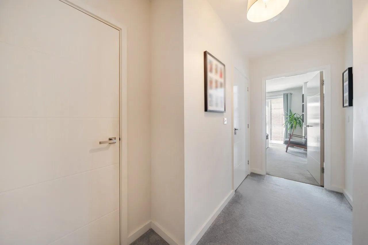 Bowen Drive, SE7, photo 10