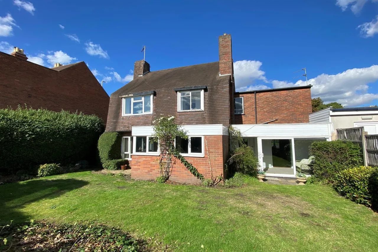 Greenfield Avenue, Stourbridge, photo 32