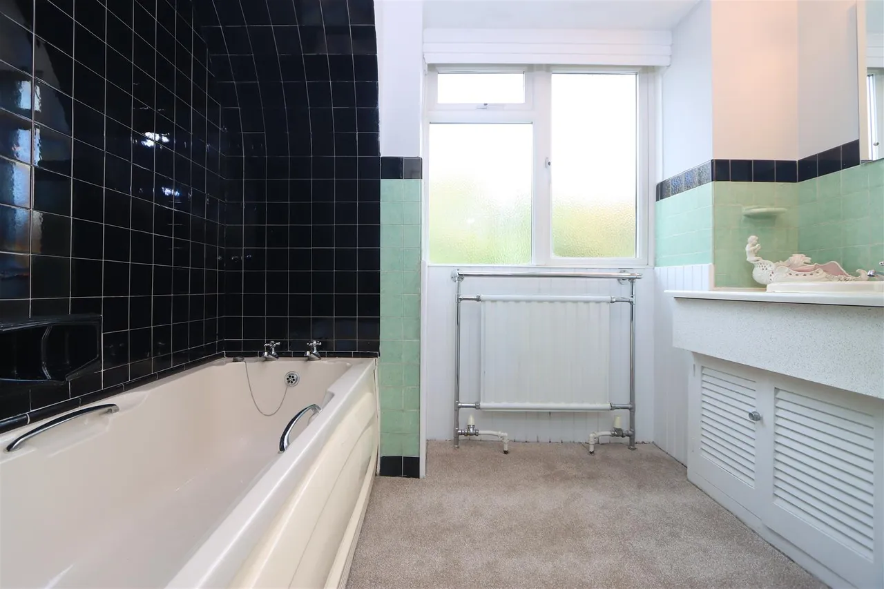 Greenfield Avenue, Stourbridge, photo 24